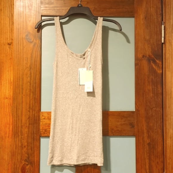 Vince. Grey tank top size Large NWT - Picture 1 of 4